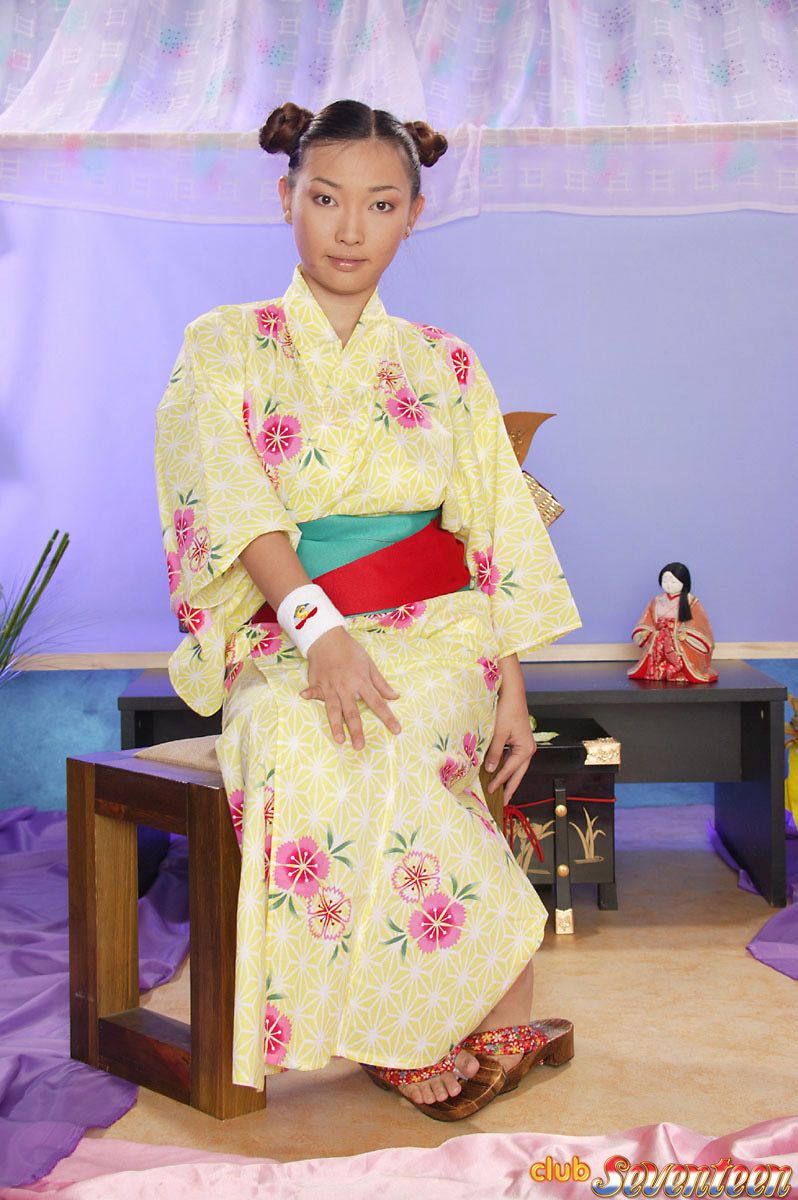 geisha peludita